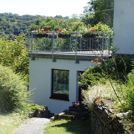Ferienwohnung Schaefer Waldbreitbach Esterno foto